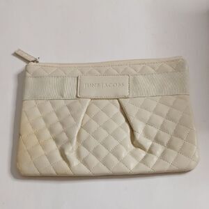 JUNE JACOBS Cream Quilted Clutch